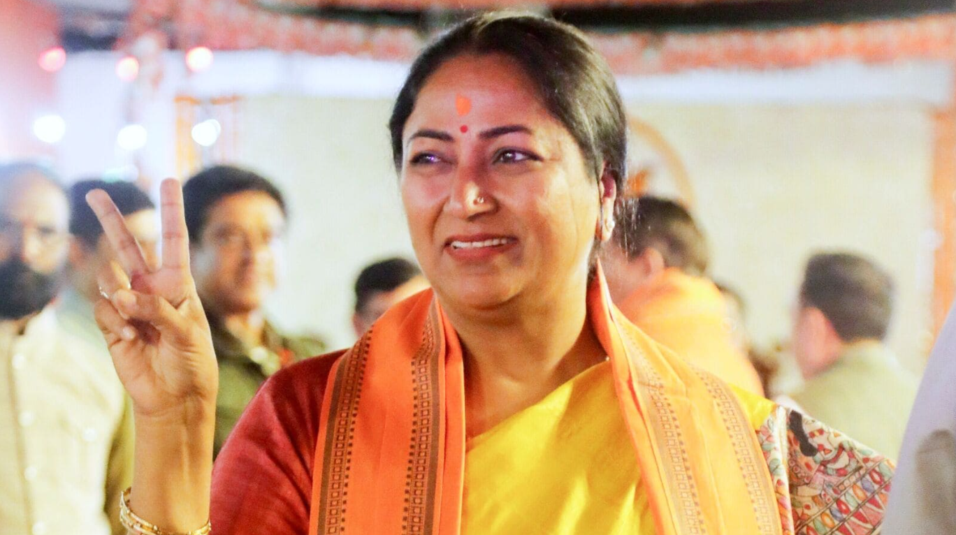 Delhi CM Rekha Gupta Attacked During Public Meeting, Suspect Arrested