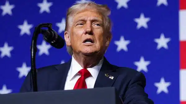 Trump Signs Bill Ordering Release of Epstein Files